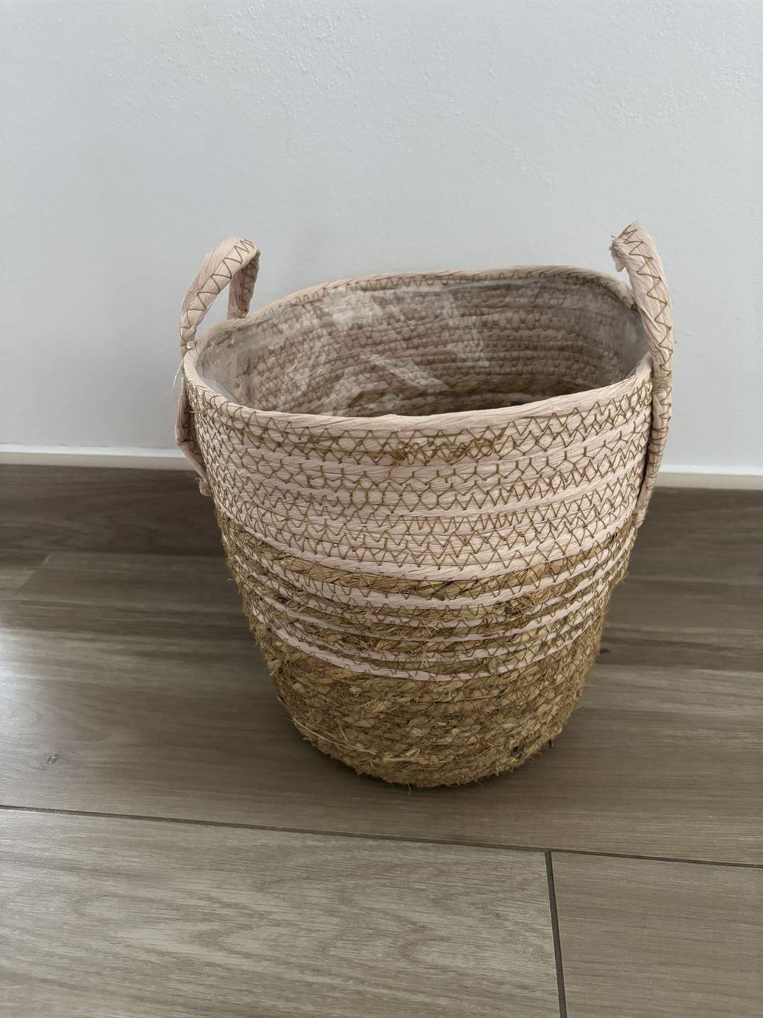 Koš s proužky a uchy 18 x 16 cm