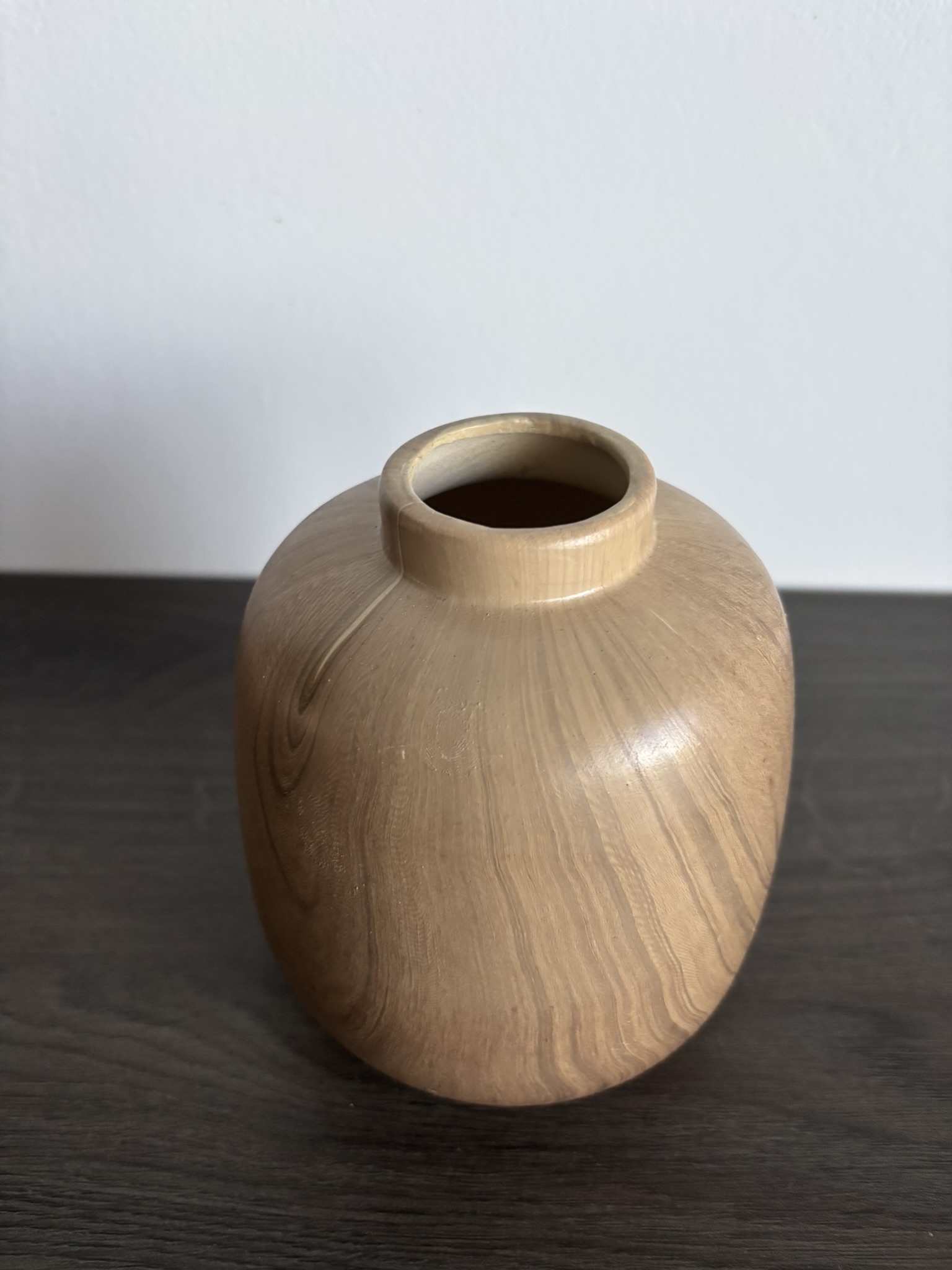 Váza dřevěný vzhled 13,5 cm