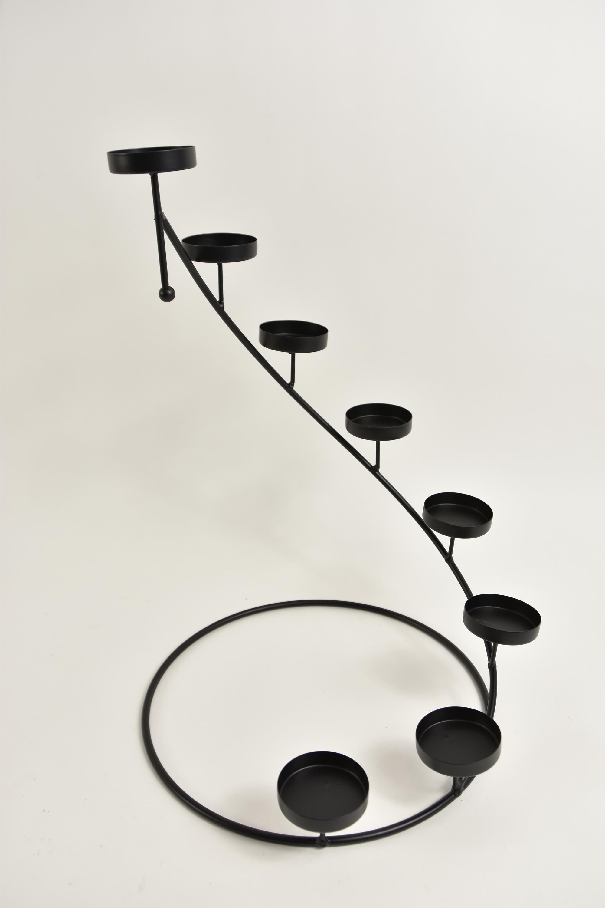 Kalíšky, stojánky a nádobky na svíčky